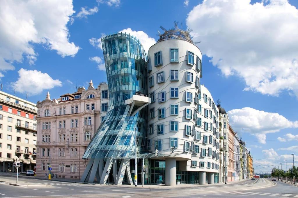 Capitol Deluxe Apartment Praga Esterno foto